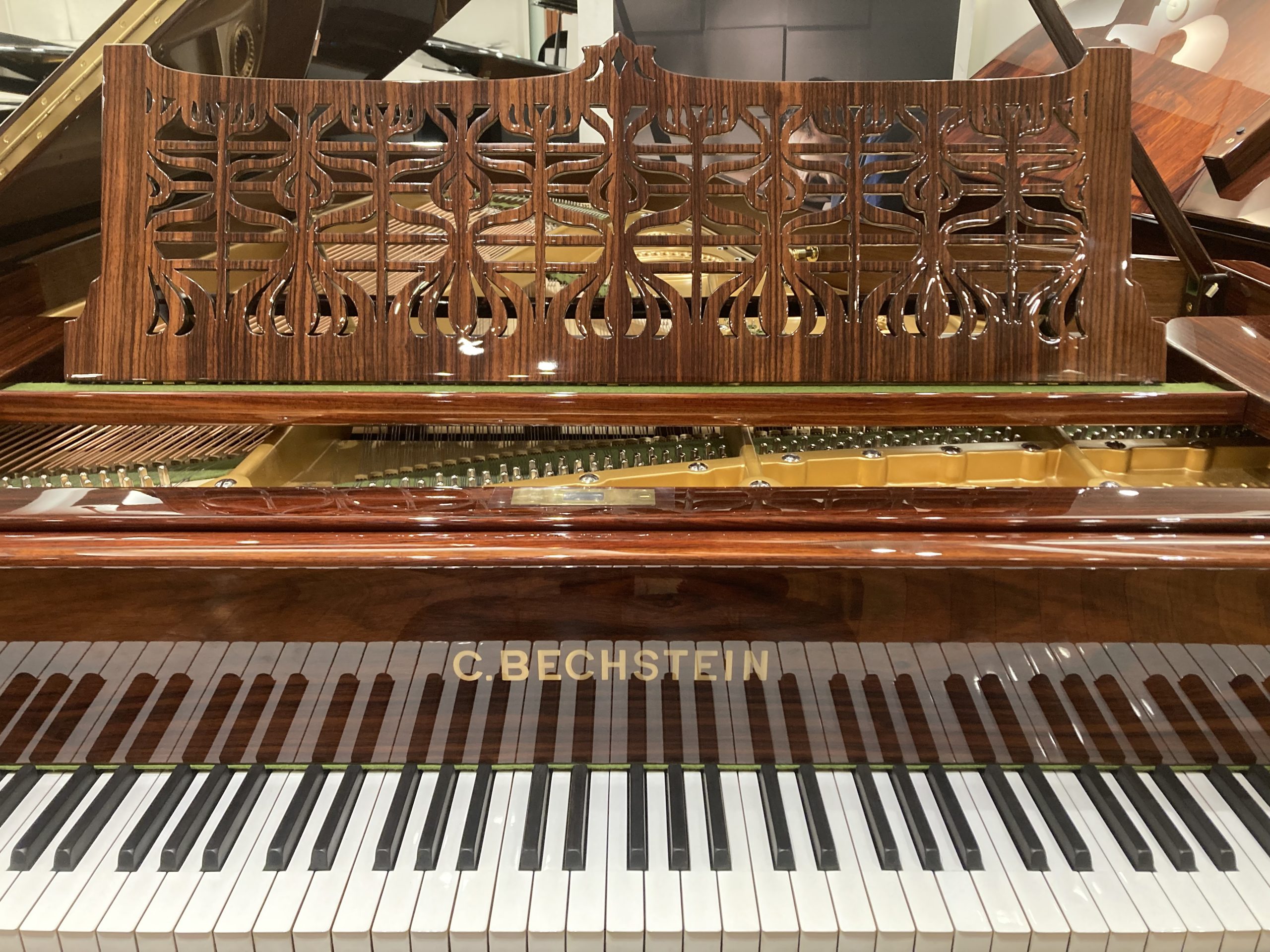 YAMAHAグランドピアノC3AE100周年記念モデル